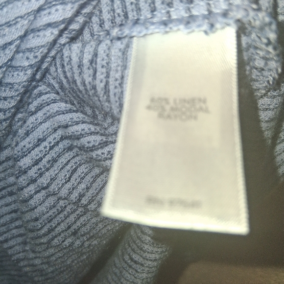 •J JILL•BLUE Striped Linen Modal Blend Blue Short Sleeved Top M - Picture 6 of 7